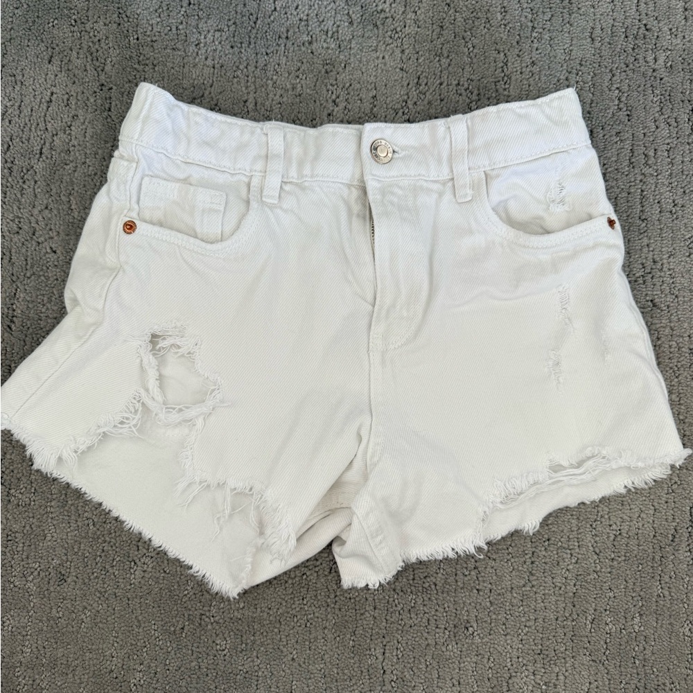 Zara White Jean Shorts with Frayed Hem